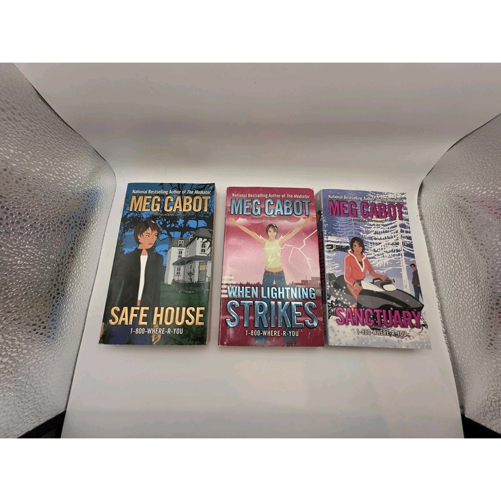 Lot of 3 books 1-800-WHERE-R-YOU Series Meg Cabot YA Vanished